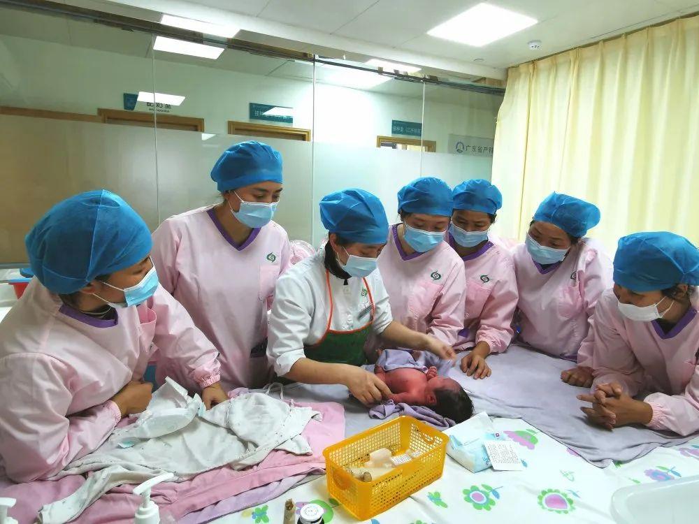 泰州妇婴监护型护送